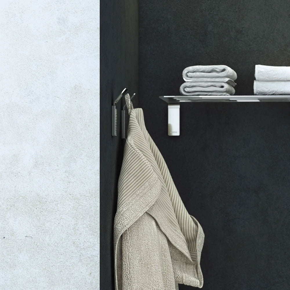 Appendino a muro in acciaio cromato della collezione 'Line' by Cosmic