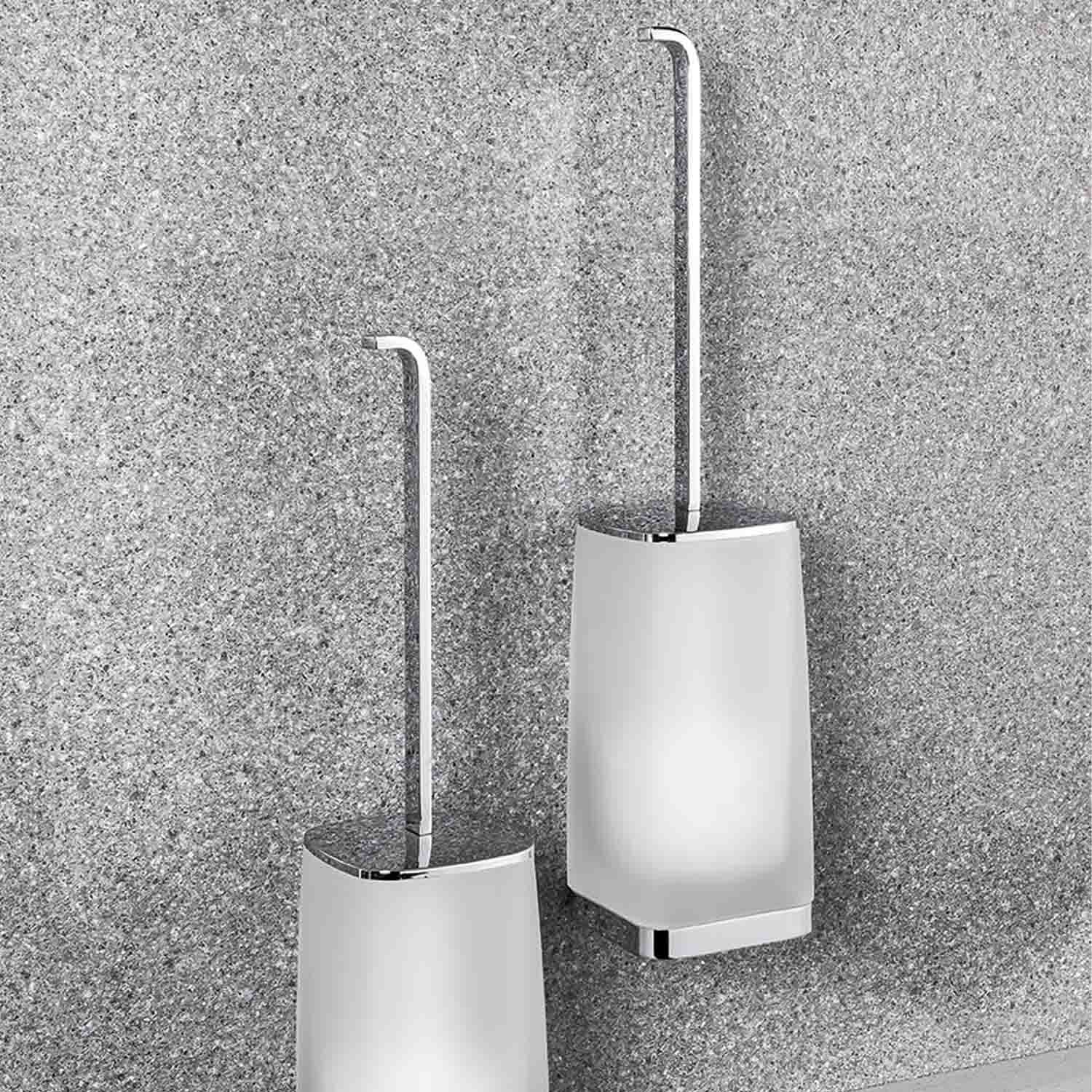 Porta scopino in ottone e vetro acidato collezione Time di Colombo Design