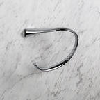 Porta salvietta ad anello in ottone collezione Land di Colombo Design