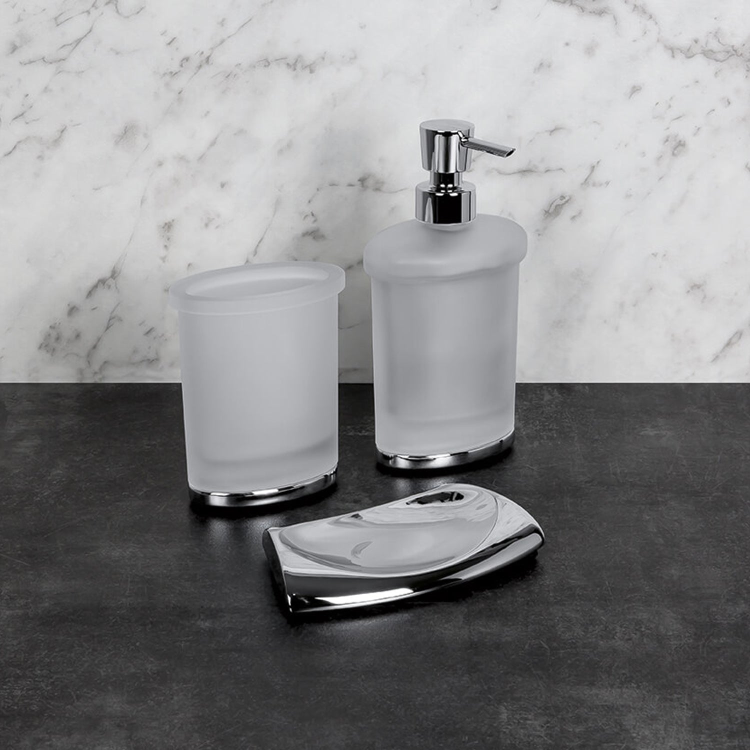 Spandisapone in vetro e ottone d'appoggio collezione Land di Colombo Design