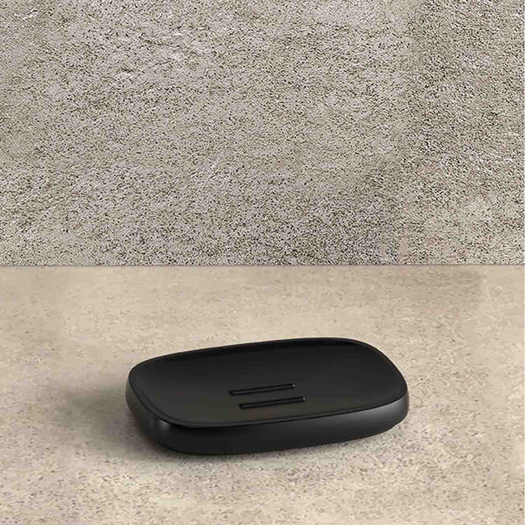 Porta sapone d'appoggio in ottone nero collezione Trenta di Colombo Design