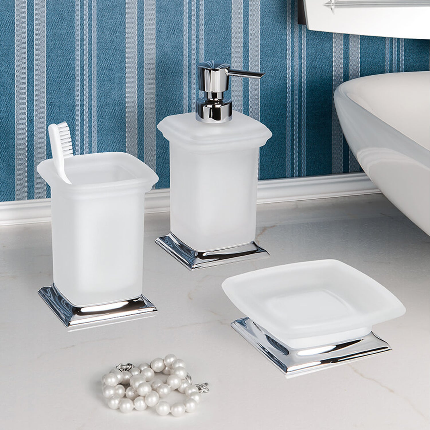 Spandisapone d'appoggio in ottone cromato e vetro acidato collezione Portofino di Colombo Design