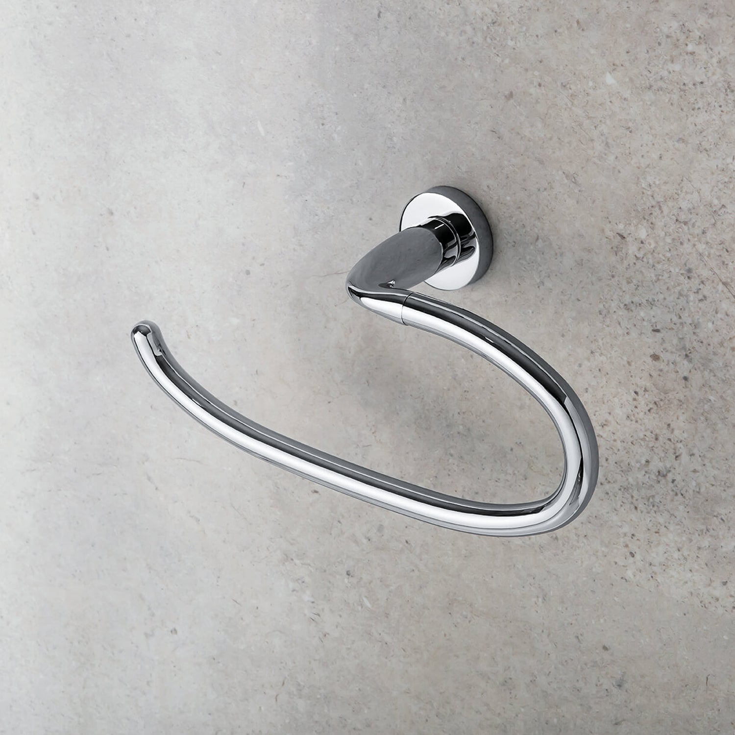 Portasalviette ad Anello in ottone cromato Colombo Design collezione Basic Con fissaggio a tassello e ad incollo con kit opzionale