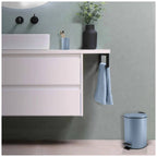 Pattumiera a pedale modello Adelar in acciaio capienza 3 litri colore blu opaco