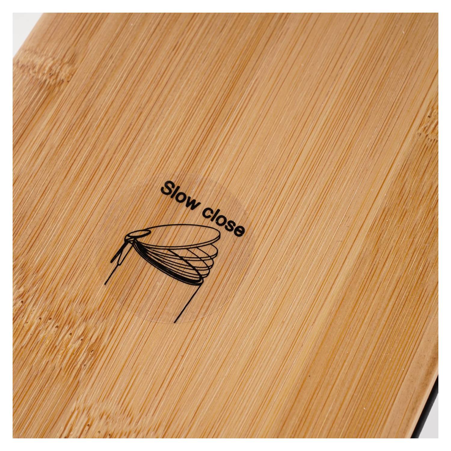 Pattumiera a pedale modello Erik in acciaio e bambÃ¹ capacitÃ  5 litri colore bianco opaco