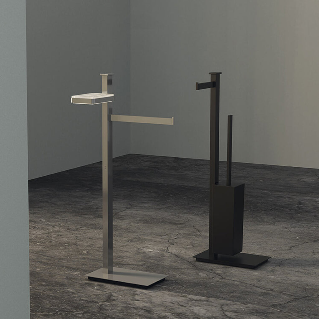 Piantana destra con porta rotolo e porta scopino in ottone Units di Colombo Design