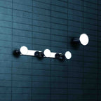 Appendino a tre ganci in ottone cromato  Colombo Design collezione Mini Con fissaggio a tassello