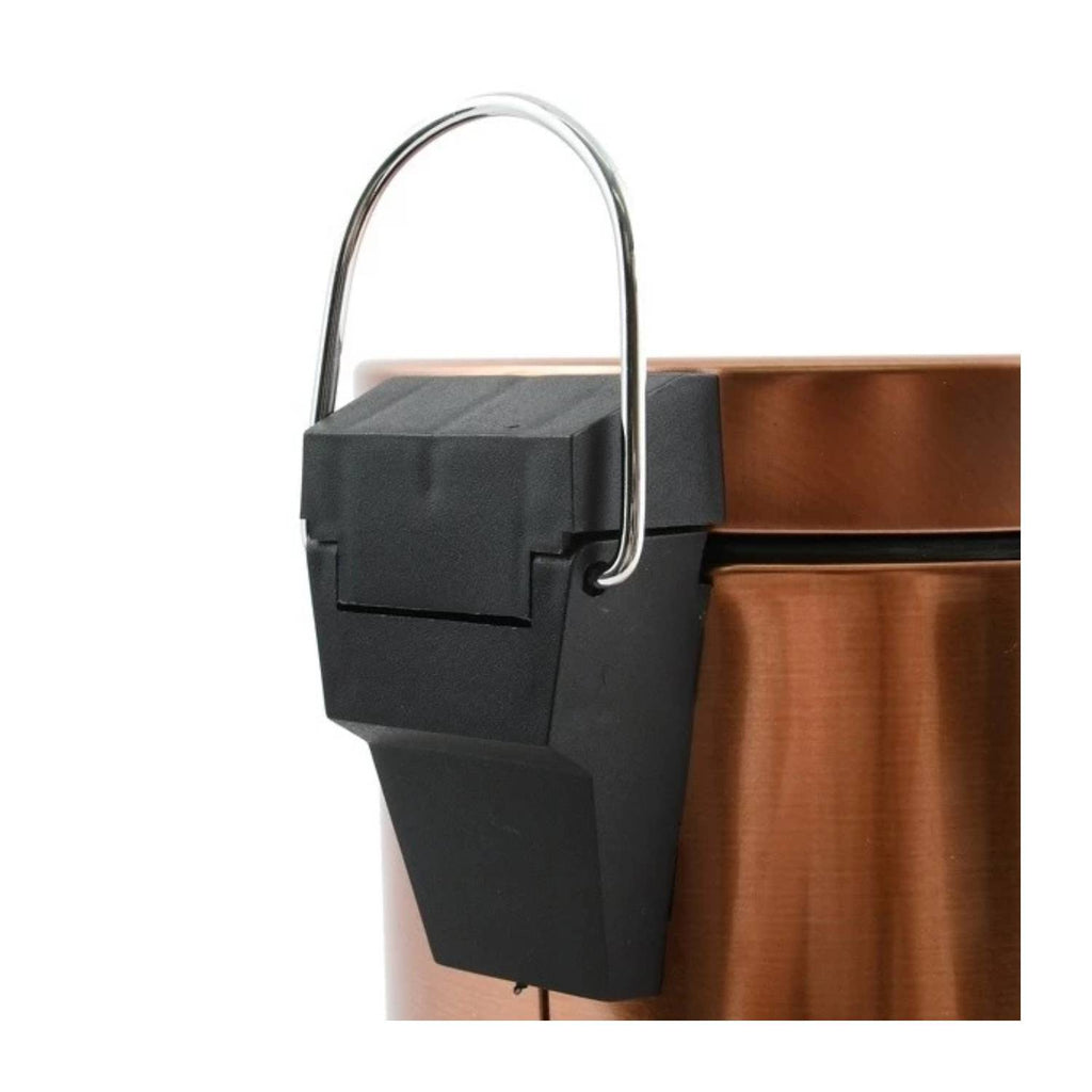 Pattumiera a pedale in metallo modello Hans capienza 3 litri colore effetto rame