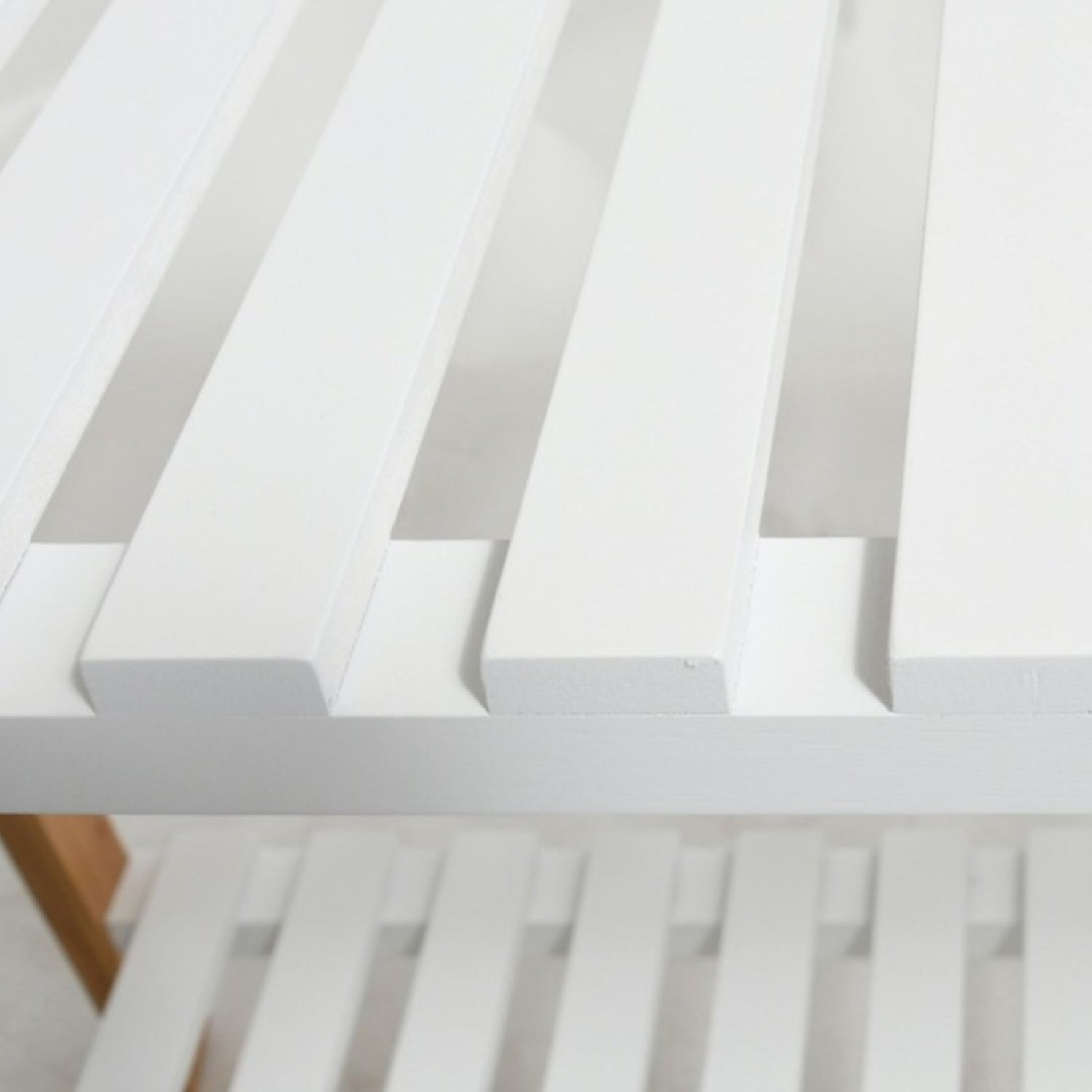 Appendiabiti in bambÃ¹ con due ripiani modello Mia - Bianco