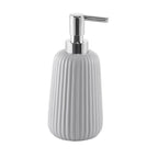 Dispenser sapone da appoggio in ceramica con erogatore in plastica cromata Gedy modello Marika - Grigio