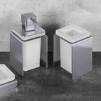 Porta bicchiere satinato d'appoggio collezione Over di Colombo Design